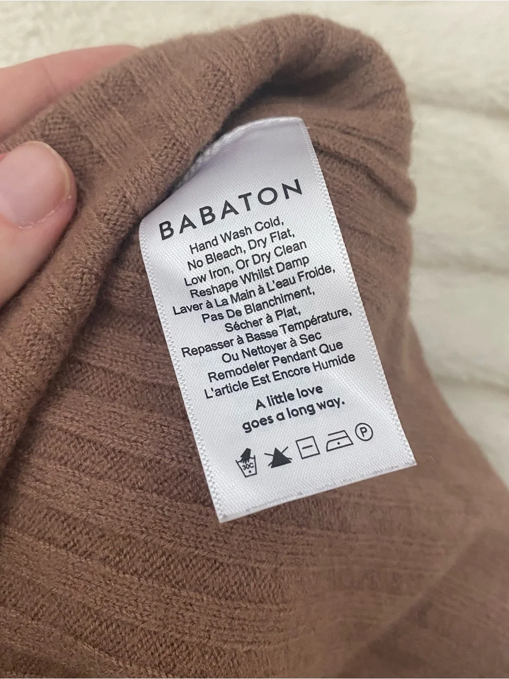 Babaton Aritzia ribbed brown cropped sweater Sz M